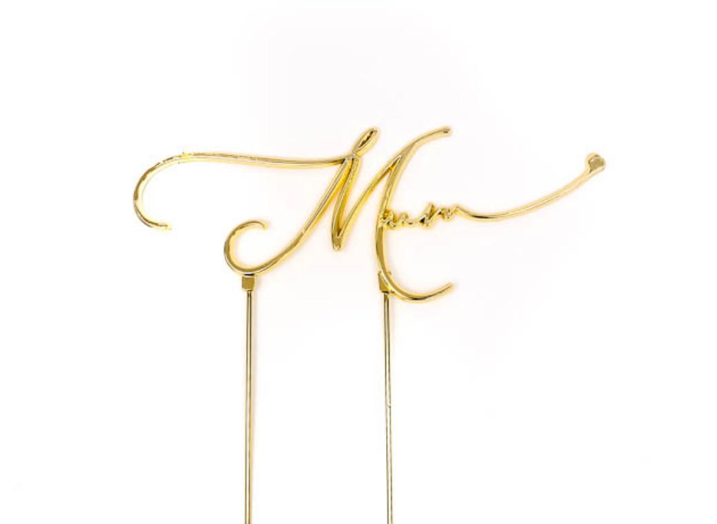 Gold Metal Cake Topper - Mum