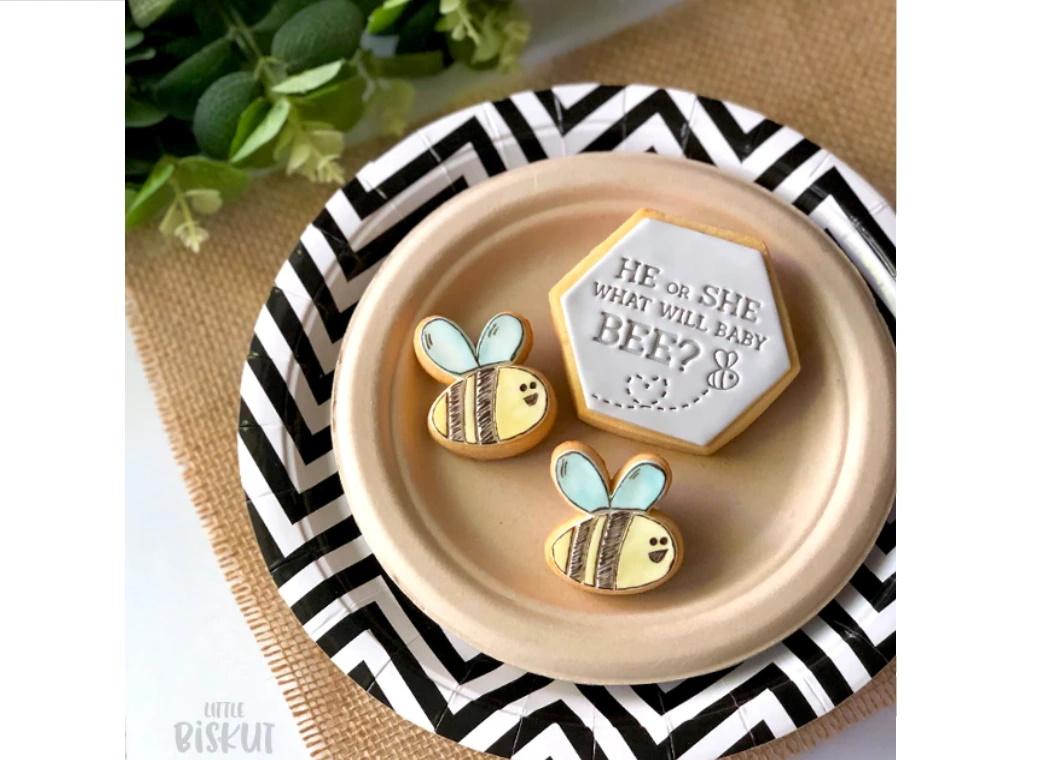 Little Biskut Small Bee Cutter Set