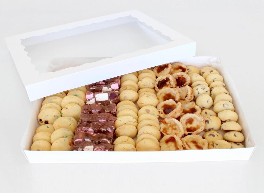 LOYAL Rectangle Cookie Box - XL