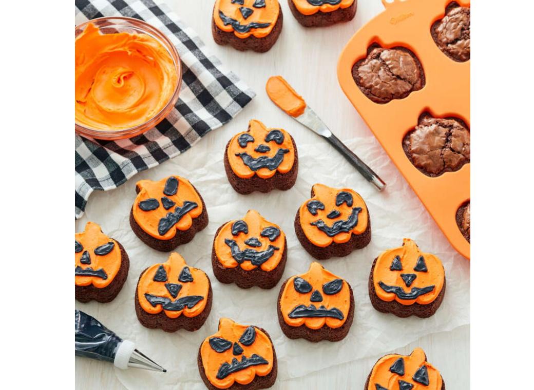 Wilton Jack O Lantern Silicone Baking Mould