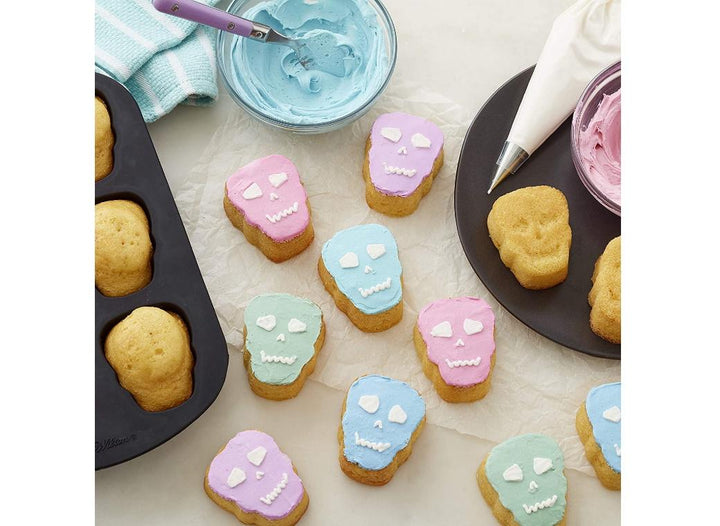 Wilton Skulls Silicone Baking Mould