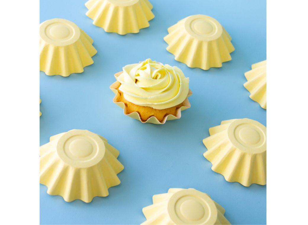 Yellow Bloom Cupcake Cups 24pk